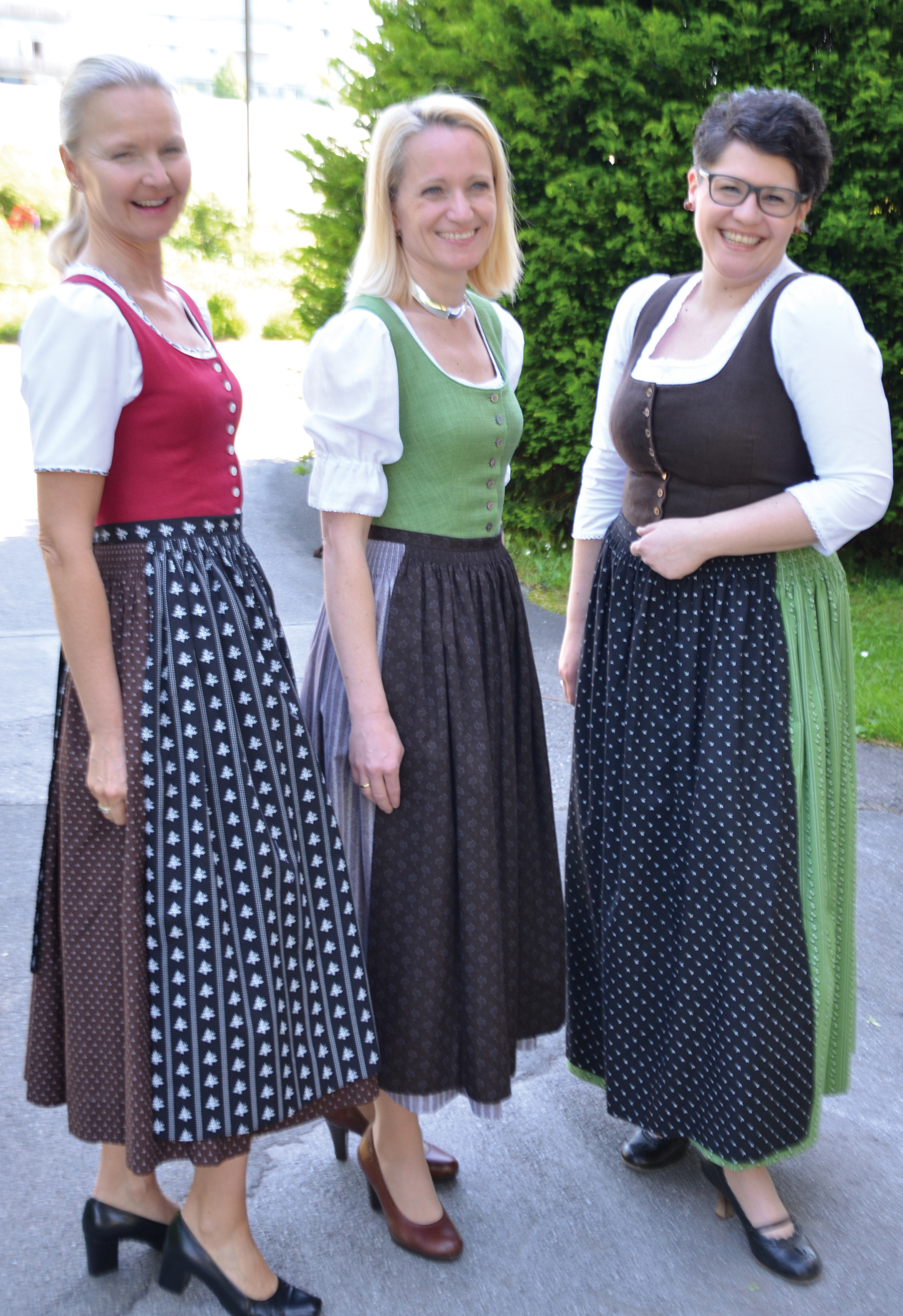HLA Dirndl RGB