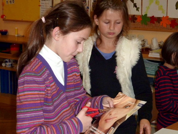 Wie hat Picasso gemalt? Kinderkunstklasse
