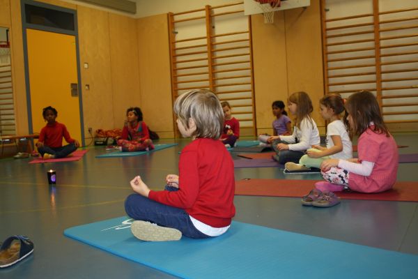 yoga 03